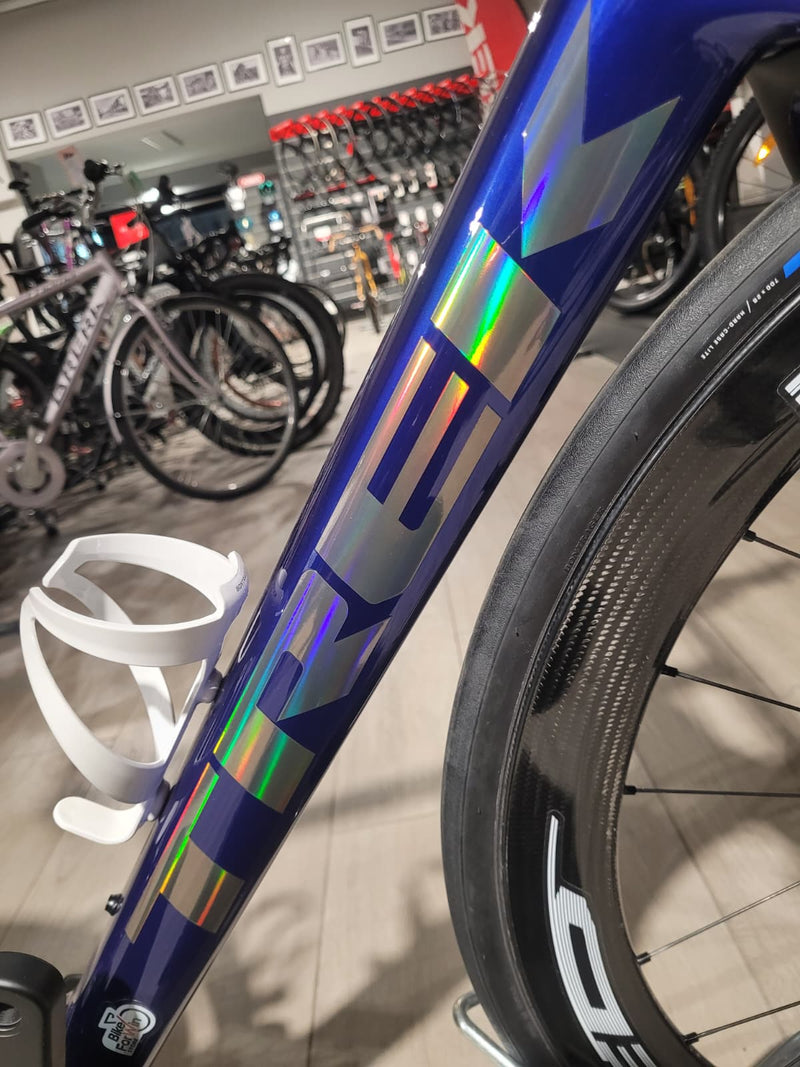 Carica immagine in Galleria Viewer, TREK MADONE SL 5 GEN 8 taglia M/L BIKEFORWIN EDITION PROMO