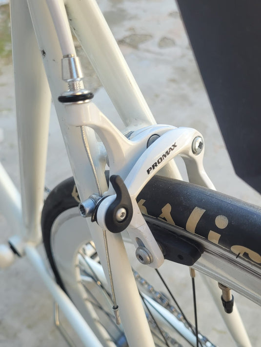 BONVELO FIXIE BIKE IN ALLUMINIO BIANCO TAGLIA 50 USATO IN CONTO-VENDITA