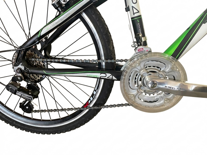 Carica immagine in Galleria Viewer, XMR VANADIUM MTB RAGAZZO 24"X1.95 3X6V VERDE/NERO/BIANCO
