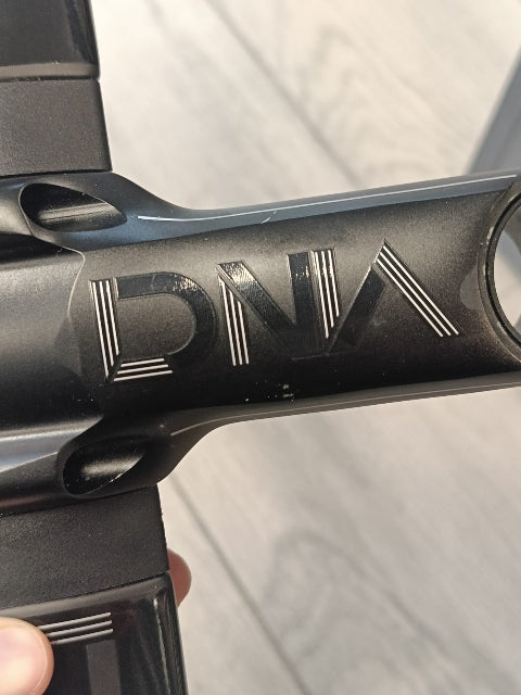 DEDA ELEMENTI MANUBRIO + STEM VINCI USATO IN CONTO-VENDITA