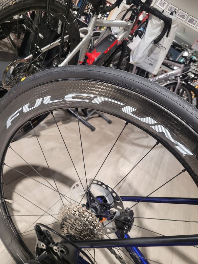 Carica immagine in Galleria Viewer, TREK MADONE SL 5 GEN 8 taglia M/L BIKEFORWIN EDITION PROMO
