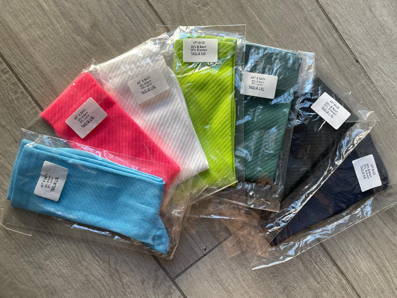 Load image into Gallery viewer, Plain Sports Socks (1 pair)
